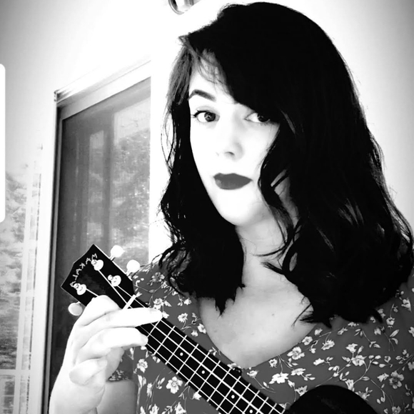 Meet your Posher, Emily - Picture 1 of 1